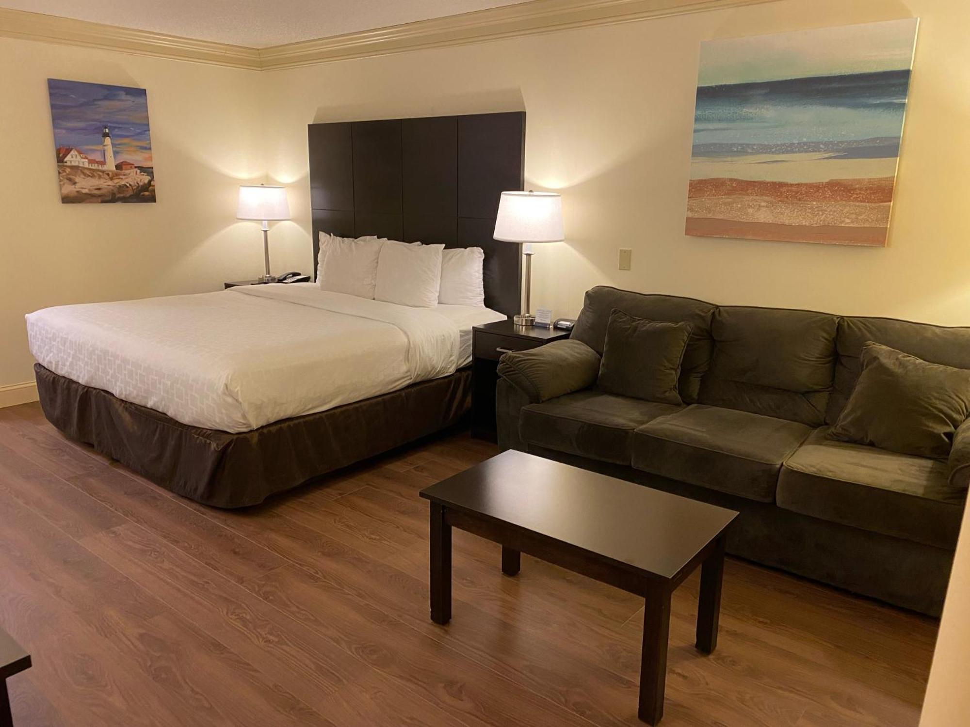 Clarion Hotel & Conference Center Томс-Рівер Екстер'єр фото